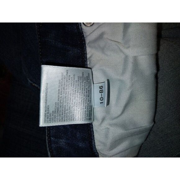 Uniqlo Jeans Womens Tag Size 26 inch Skinny Tapered Ultra Stretch Raw Hem - Picture 10 of 10